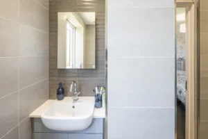 Spotlight On: Jack & Jill Bathrooms